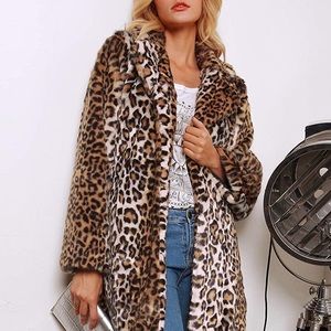 Faux fur leopard coat